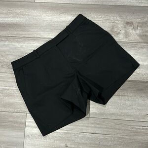 White House Black Market The 5” Shorts Black